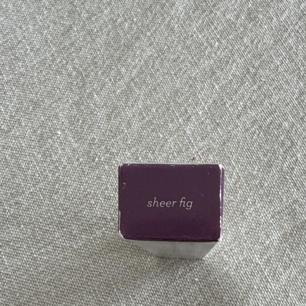 Julep Luxe Lip Conditioning Treatment - Cream and Purple - Picture 2 of 2
